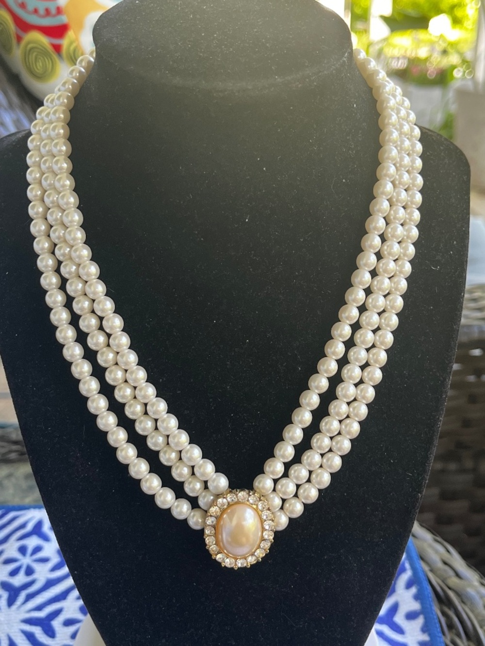 Vintage Triple strand Faux Pearl Necklace w/ gold tone cabochon